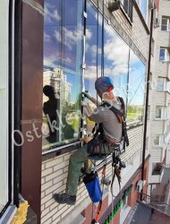 остекление балкона спб промышленным альпинистом снаружи